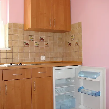 Villa Ii *
